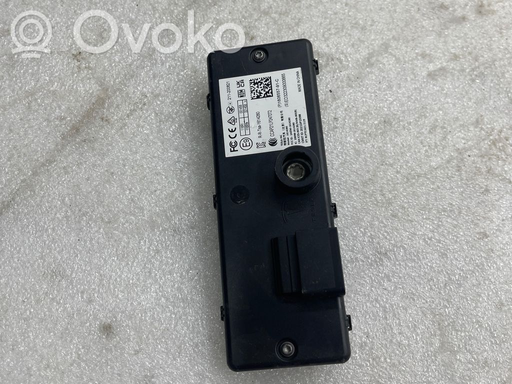 Tesla Model X Alarm control unit/module 