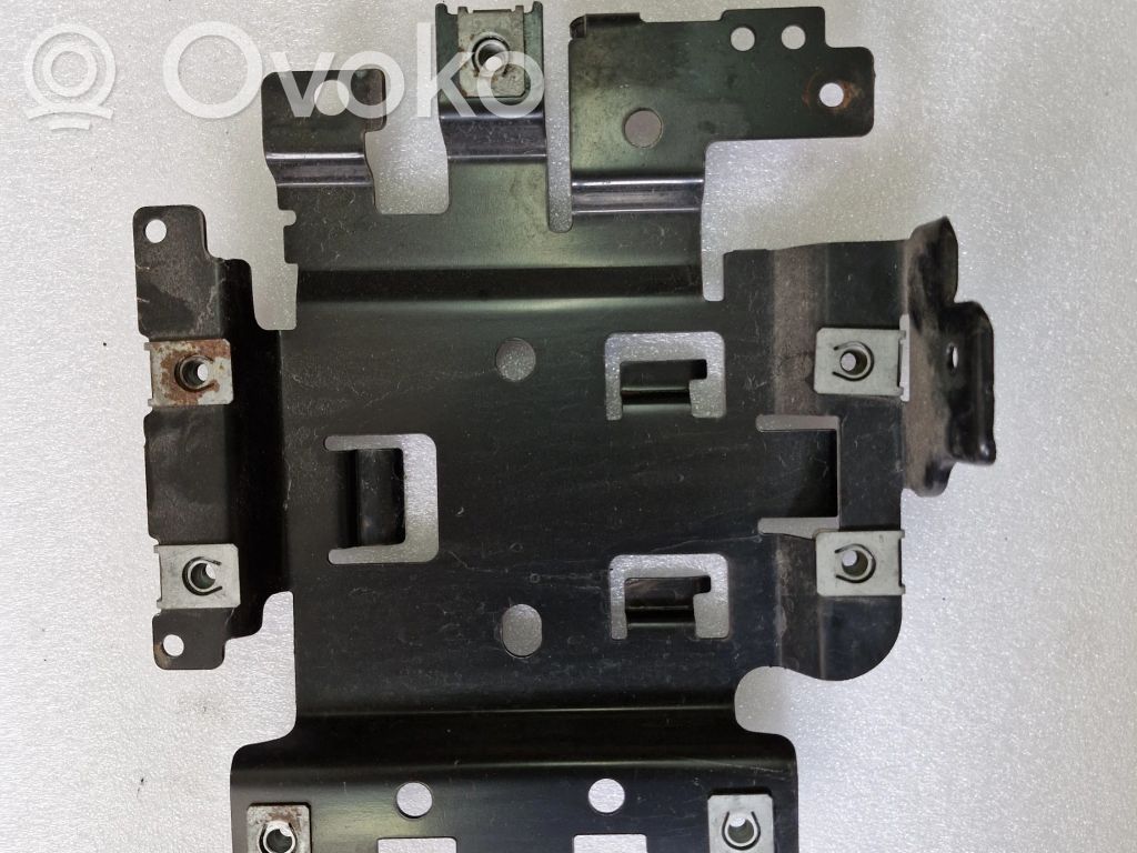 Engine control unit holder   68251948AC