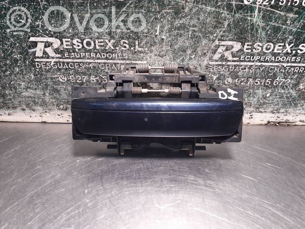 Manecilla externa puerta delantera   4E1837885