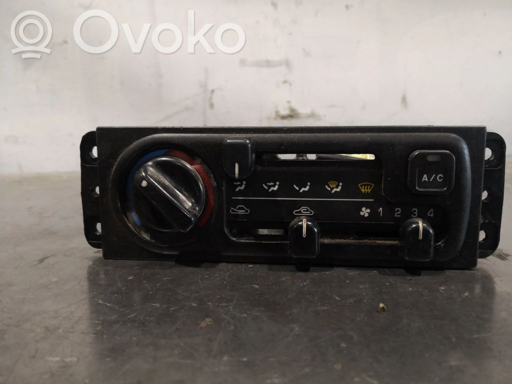 KIA Sportage Climate control unit 