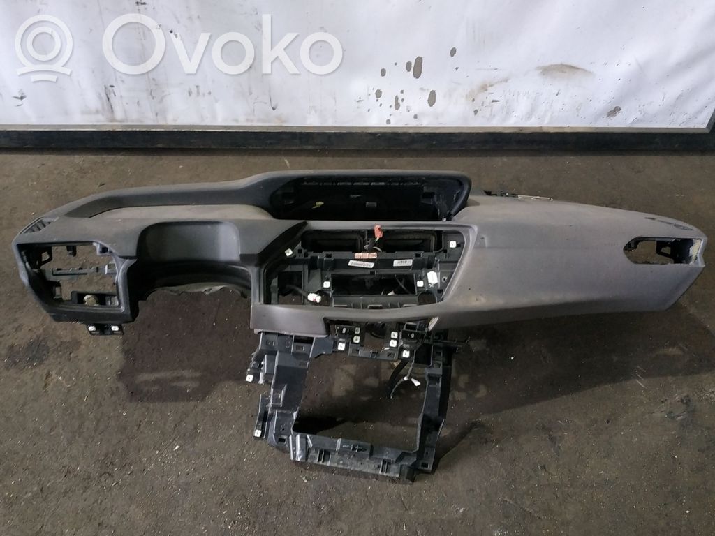 Citroen C4 II Dashboard 