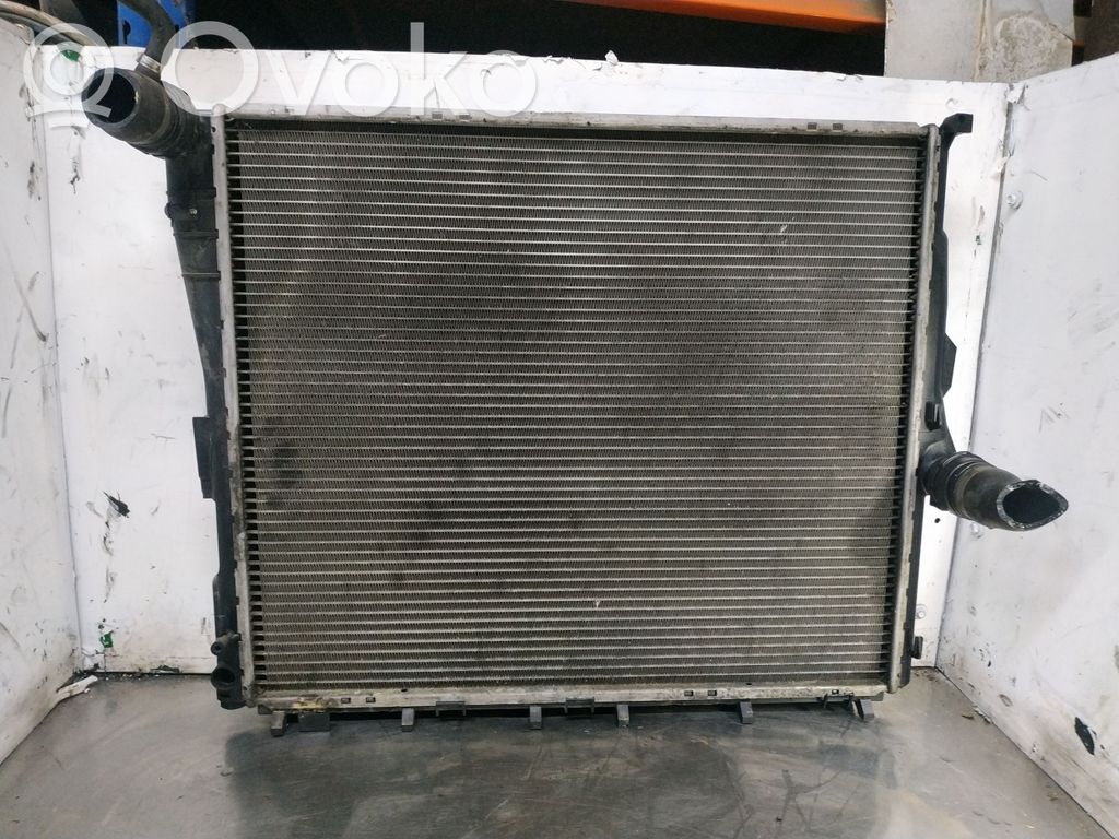 BMW X3 E83 Coolant radiator 