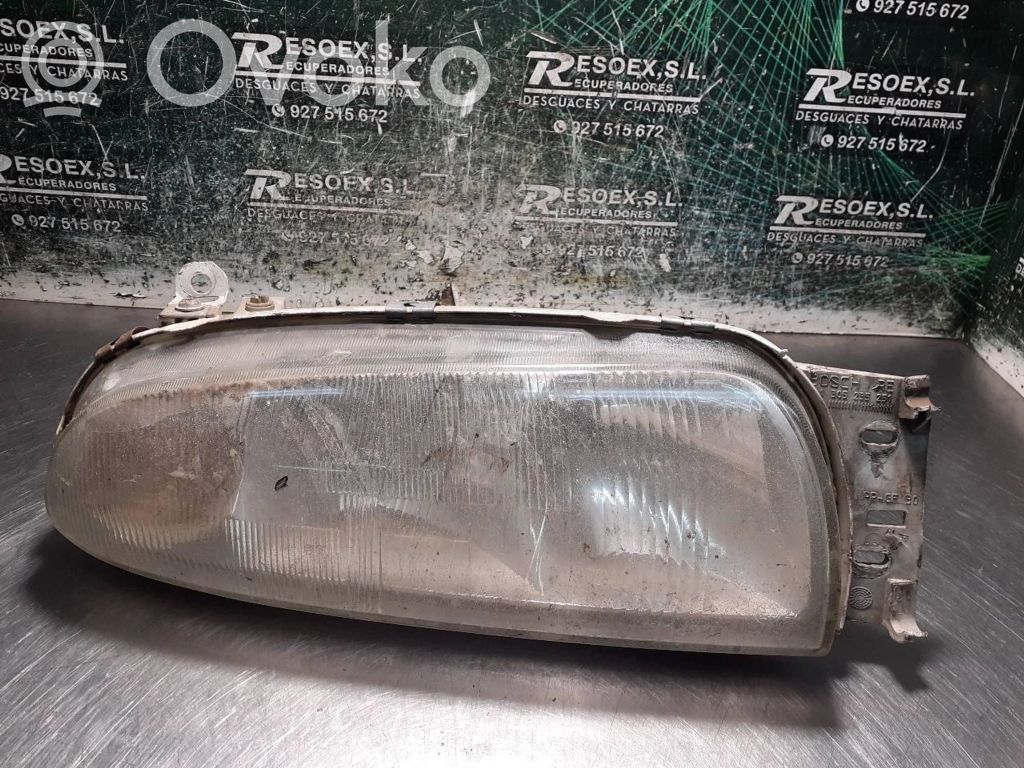 Ford Fiesta Headlight/headlamp 