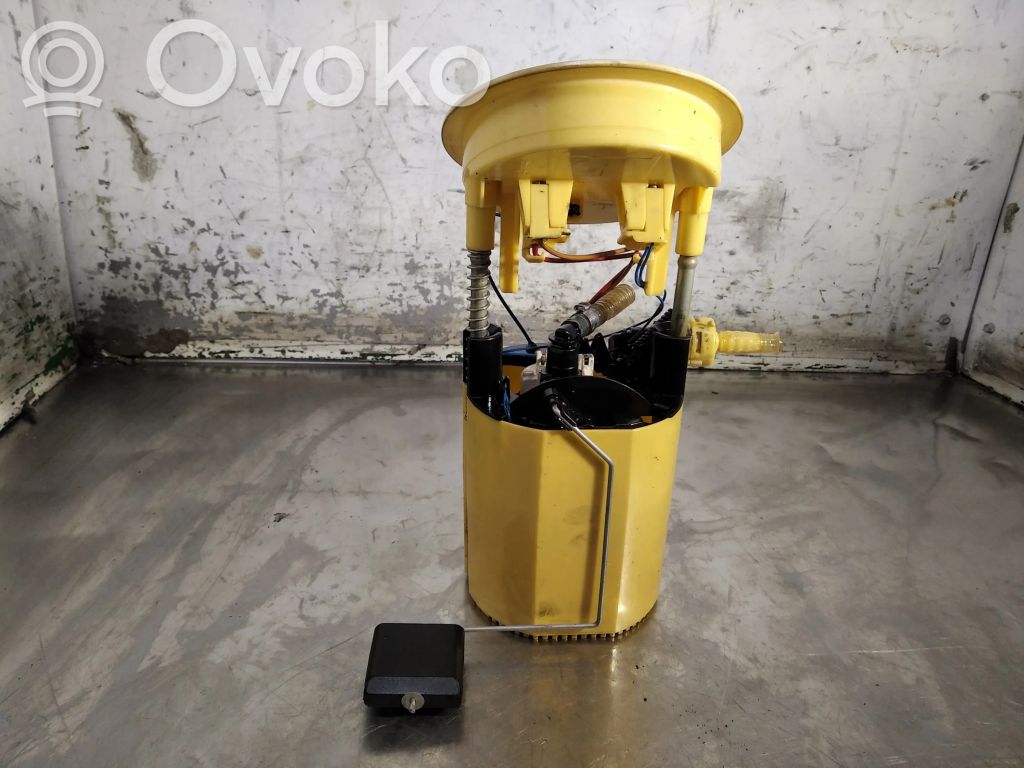 BMW 1 E81 E87 Bomba interna de combustible 