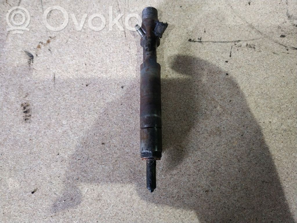 Ford Focus Fuel injector 