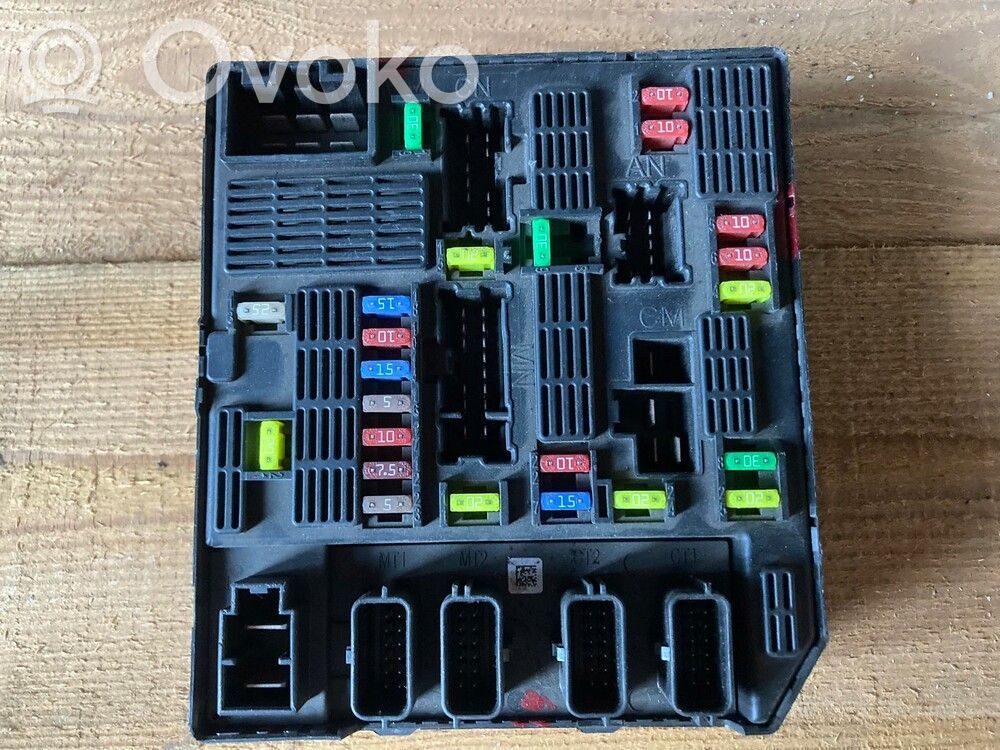 Renault Fluence Fuse module 