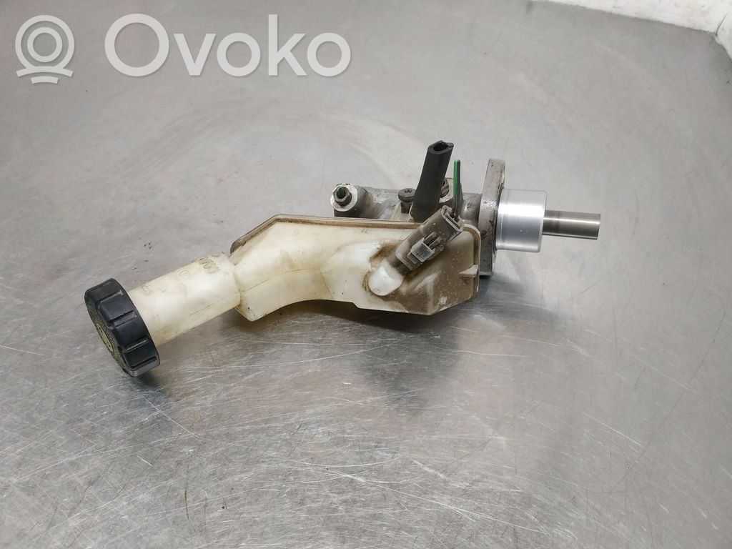 Renault Clio III Cilindro de freno maestro 