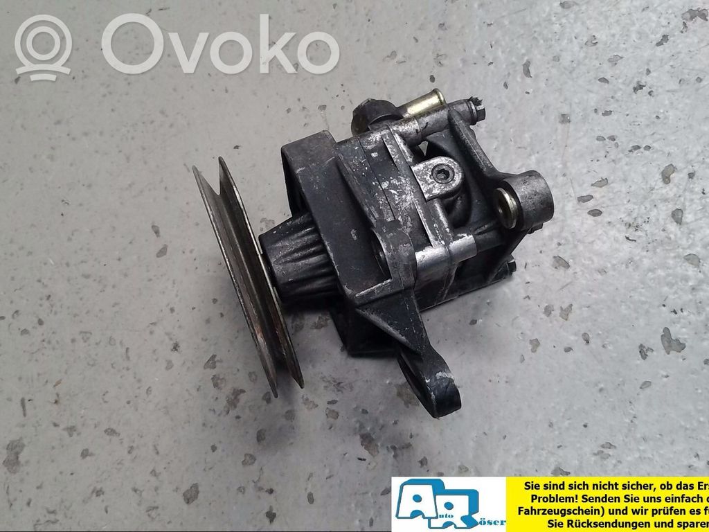 Ohjaustehostimen pumppu   7617059