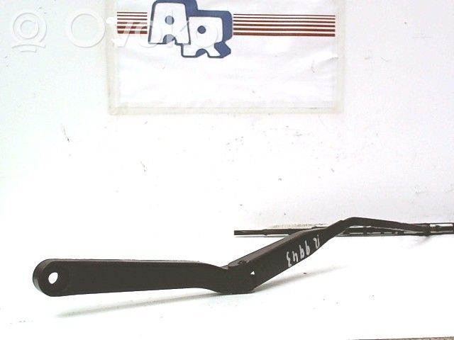 BMW 3 E36 Front wiper blade arm 