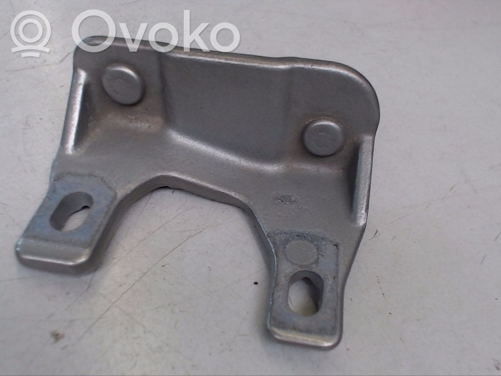 BMW X3 E83 Tailgate/trunk/boot hinge 
