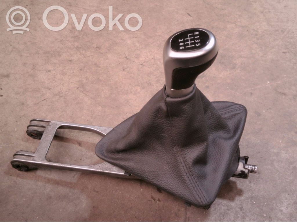 BMW 1 E81 E87 Gear lever shifter trim leather/knob 