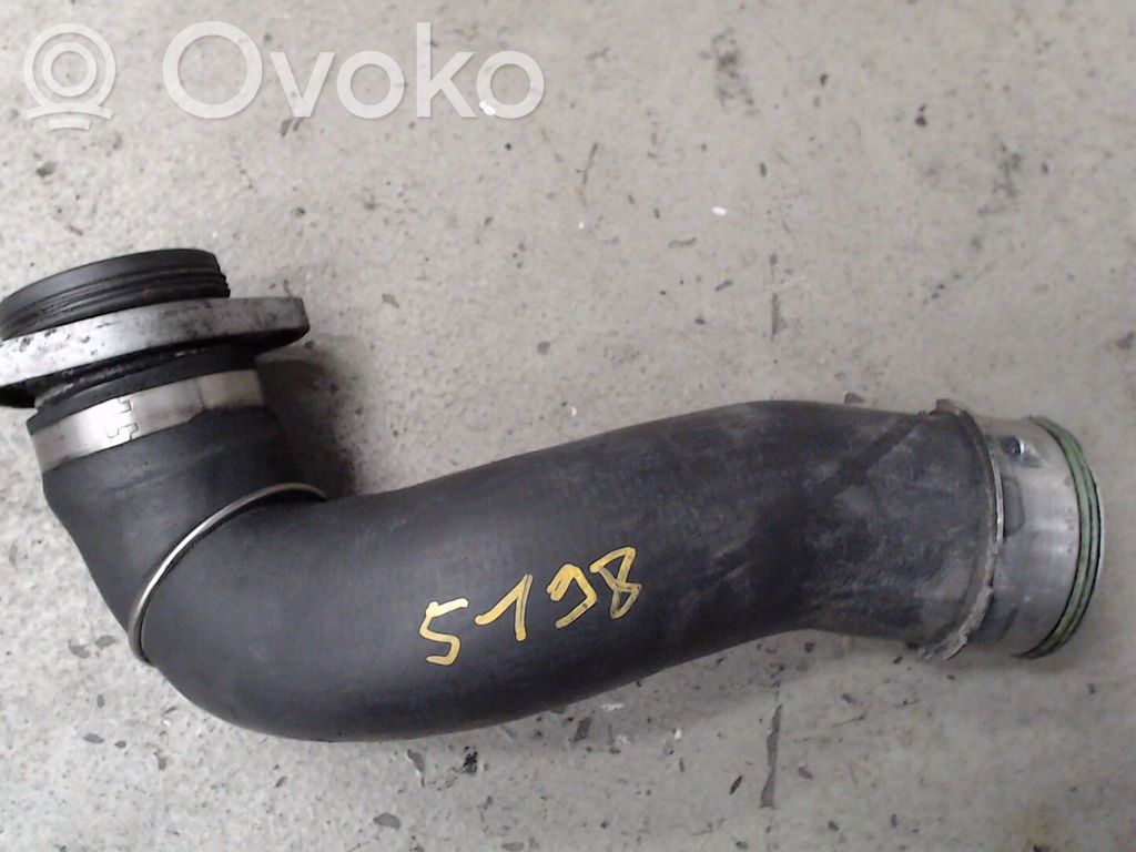 BMW 1 E81 E87 Interkūlera šļūtene (-es) / caurule (-es) 