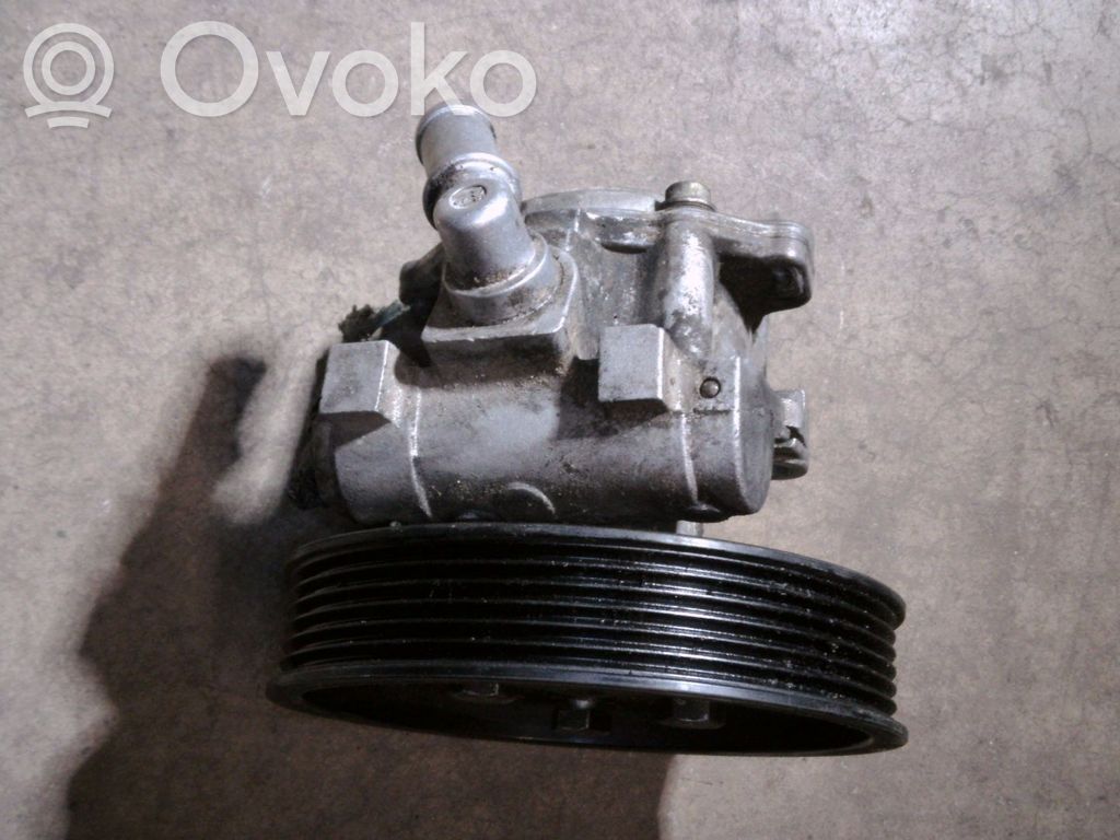 BMW 5 E39 Pompa wspomagania 