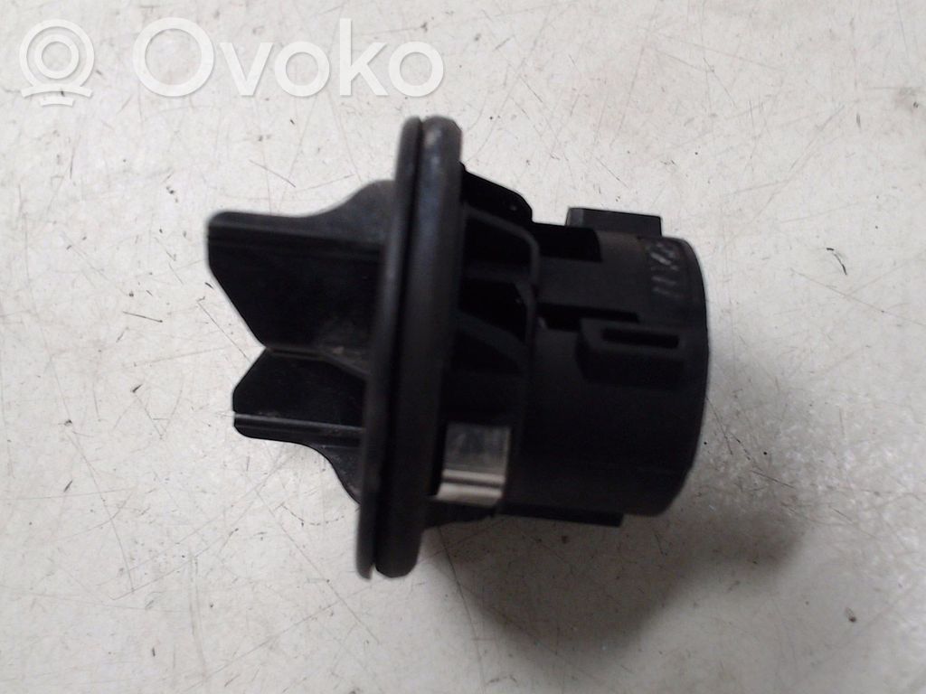 Ford Focus Priekšējā luktura spuldzīte 