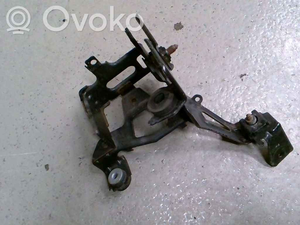 Opel Astra H ABS pump bracket 