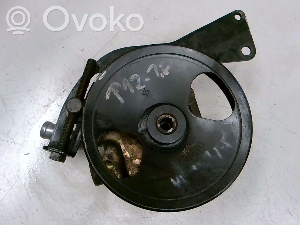 Nissan Primera Servopumpe 