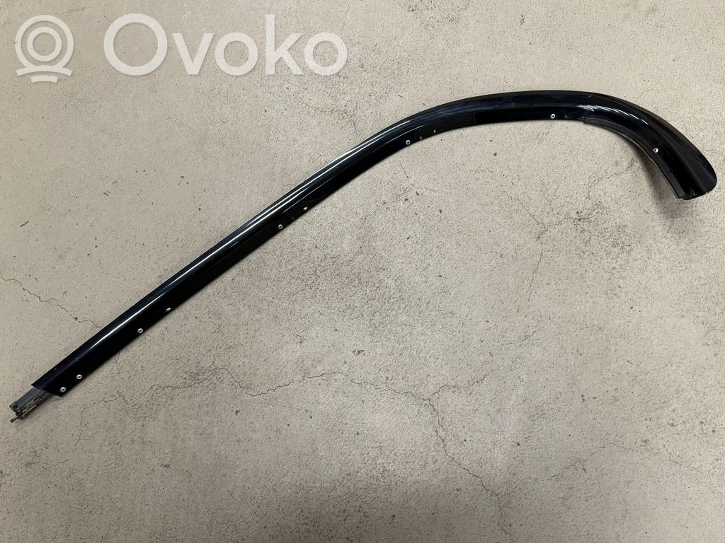 BMW 3 E90 E91 Listwa tylnego błotnika 