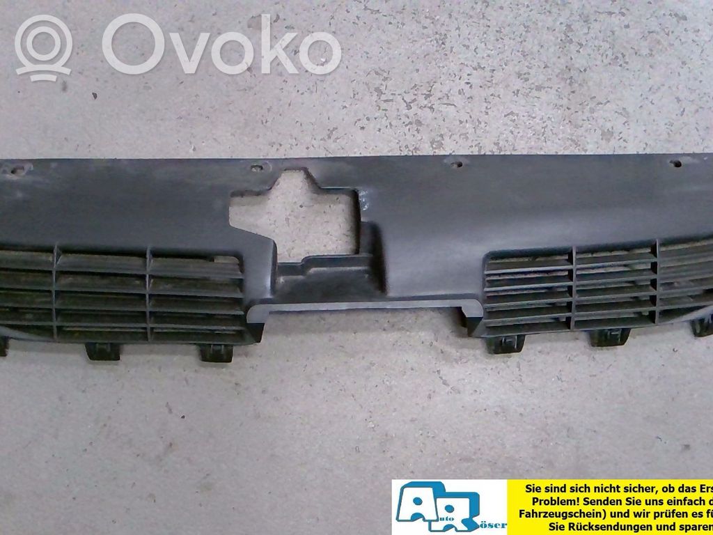 Peugeot 206 Etusäleikkö 