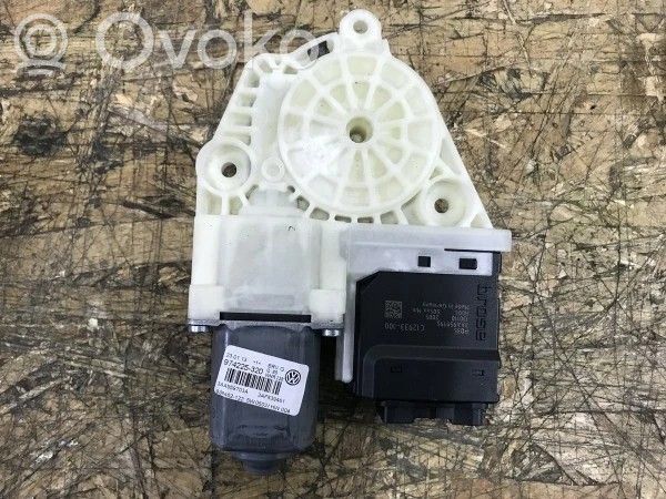 Volkswagen PASSAT B7 Takaoven ikkunan nostomoottori 