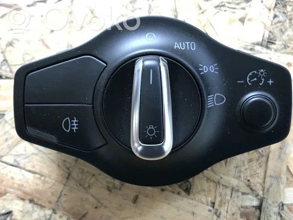 Audi A4 S4 B8 8K Przełącznik świateł 