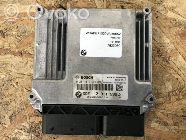 BMW X3 E83 Engine control unit/module ECU 