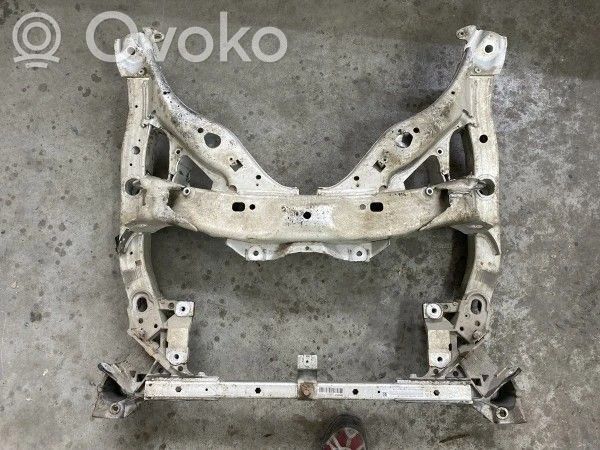 BMW 5 F10 F11 Rama pomocnicza przednia 