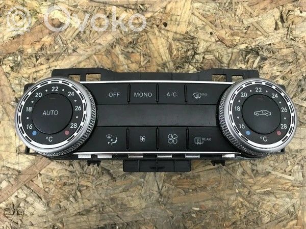 Mercedes-Benz GLK (X204) Panel klimatyzacji 