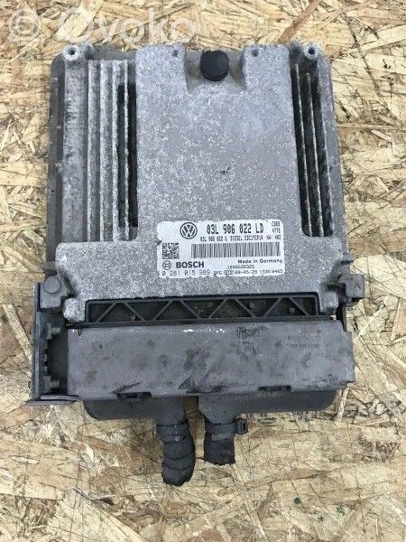 Volkswagen Golf VI Engine control unit/module ECU 