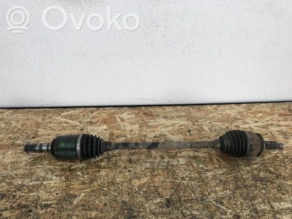 Subaru Outback Półoś przednia 