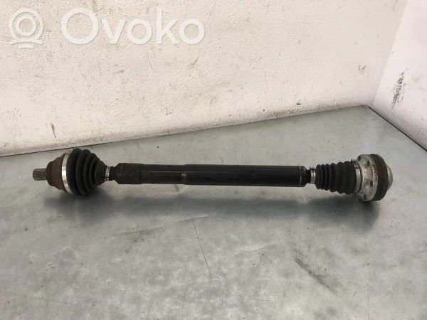 Volkswagen PASSAT B6 Antriebswelle vorne 