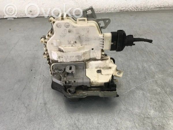 Audi A4 S4 B8 8K Încuietoare ușă față 