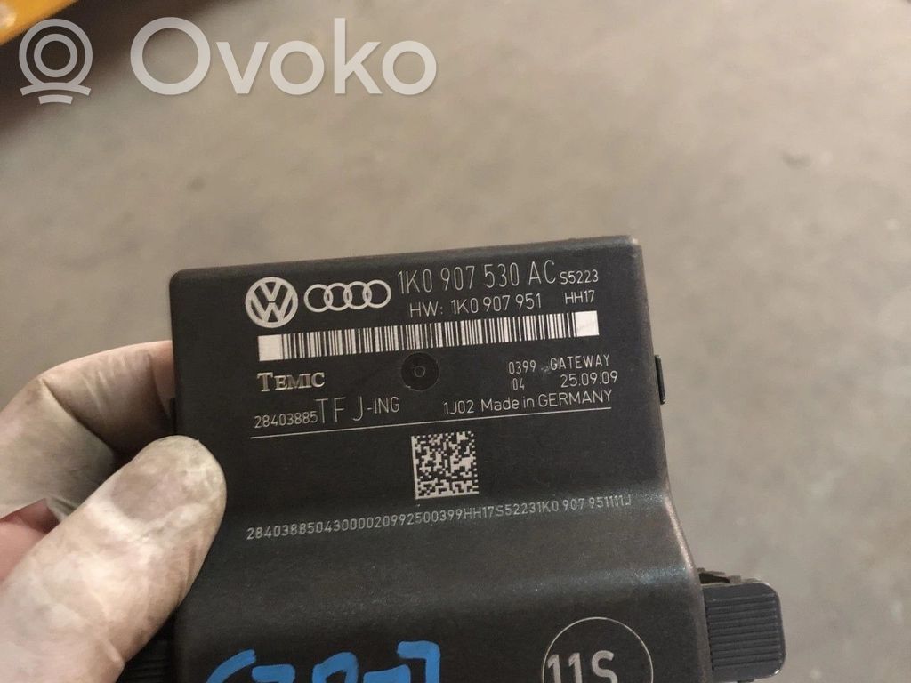 Volkswagen Golf VI Gateway control module 
