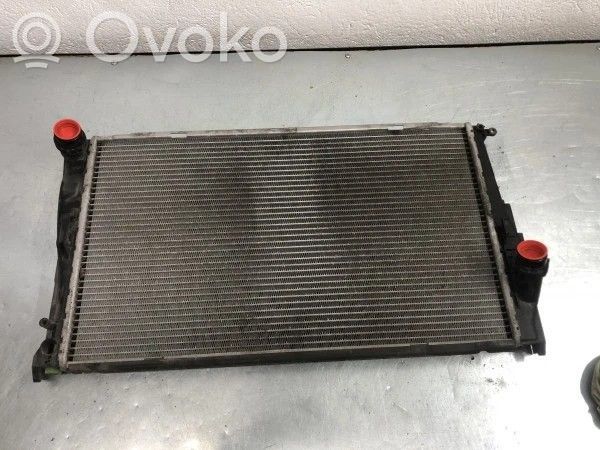BMW 3 E90 E91 Aušinimo skysčio radiatorius 