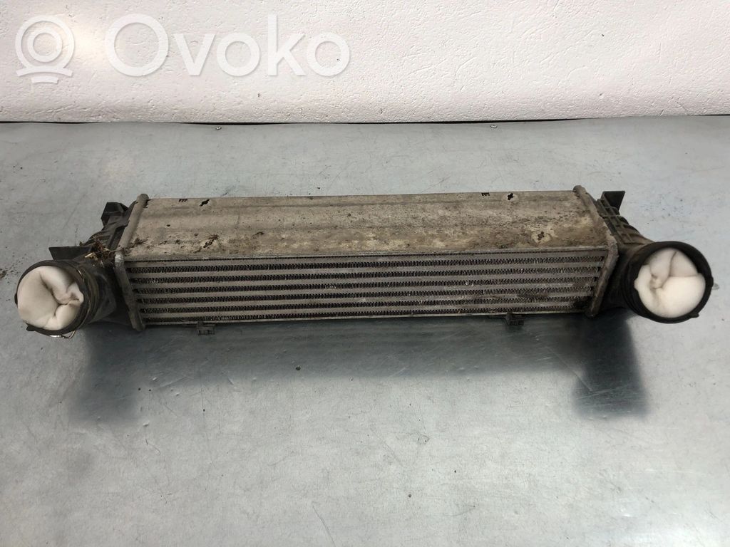 Chłodnica powietrza doładowującego / Intercooler   7798788,84799