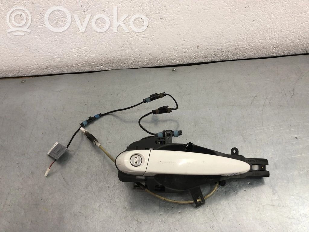 BMW 3 E90 E91 Front door exterior handle 