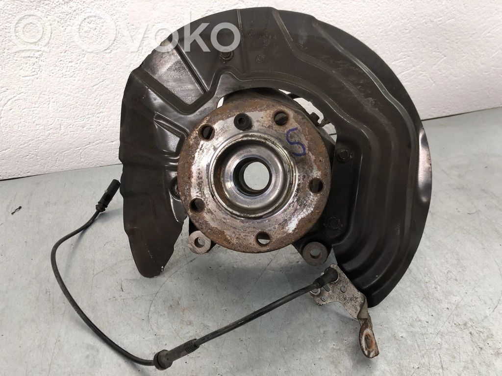 BMW X3 F25 Etupyörän navan laakerikokoonpano 