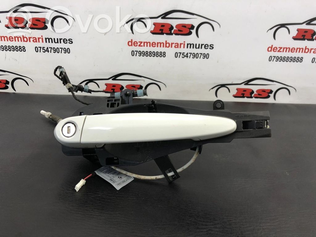 BMW 3 E90 E91 Front door exterior handle 