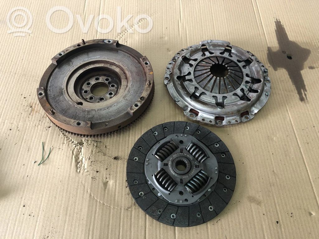 Opel Corsa D Kit frizione 