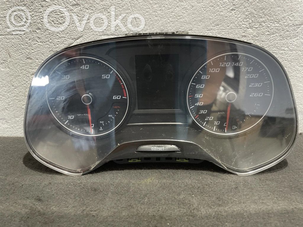 Seat Leon (5F) Spidometrs (instrumentu panelī) 