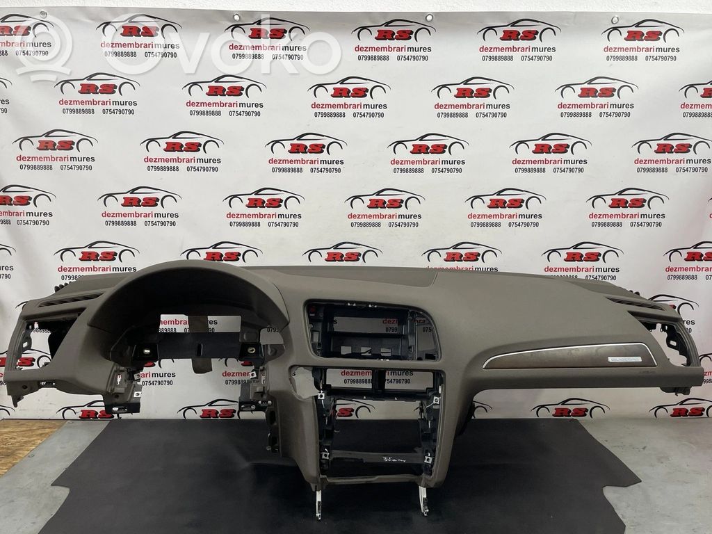 Audi Q5 SQ5 8R Bord 