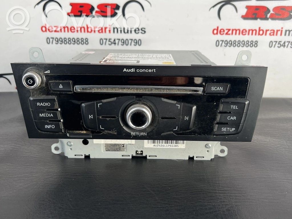 Panel / Radioodtwarzacz CD/DVD/GPS   8R1035186F,209218