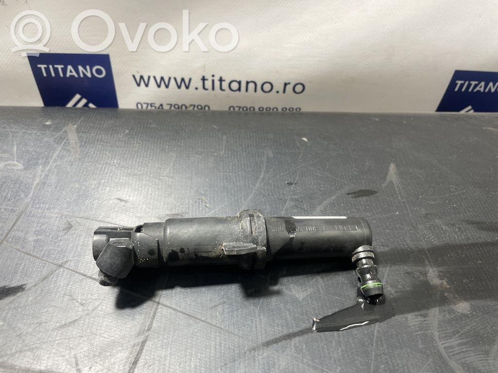 Audi Q5 SQ5 8R Headlight washer spray nozzle 