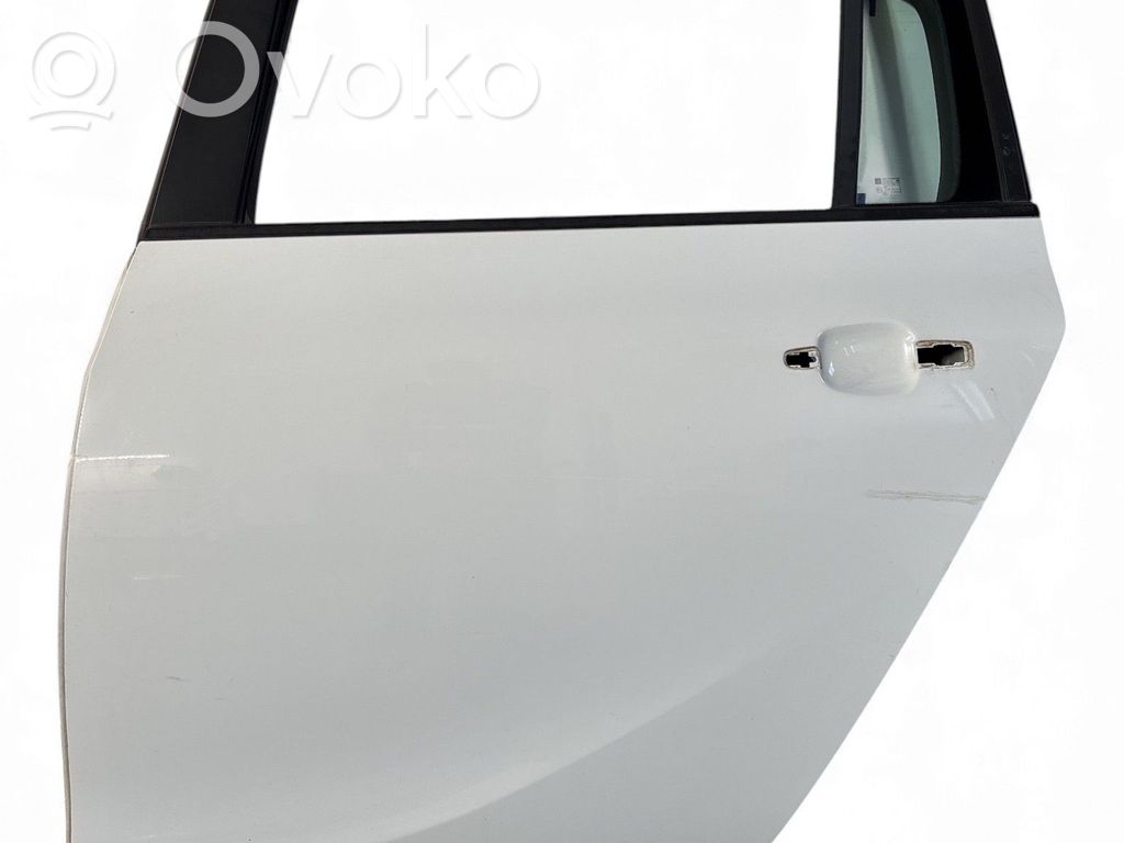 Opel Zafira C Puerta trasera 