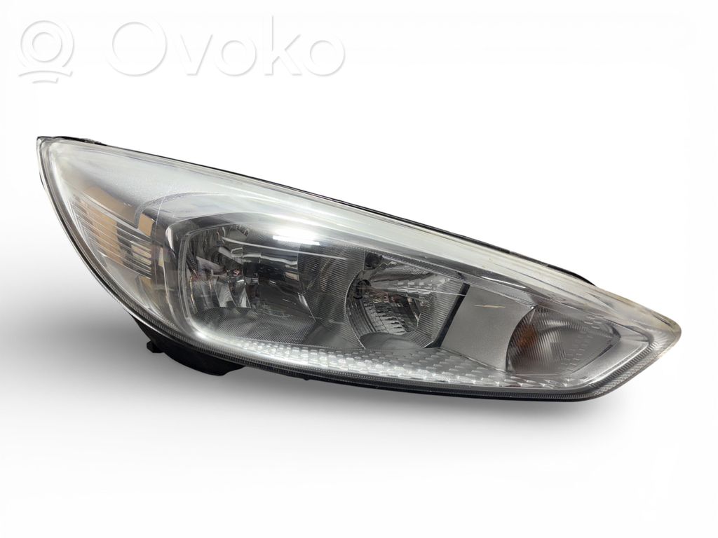 Ford Focus Lampa przednia 