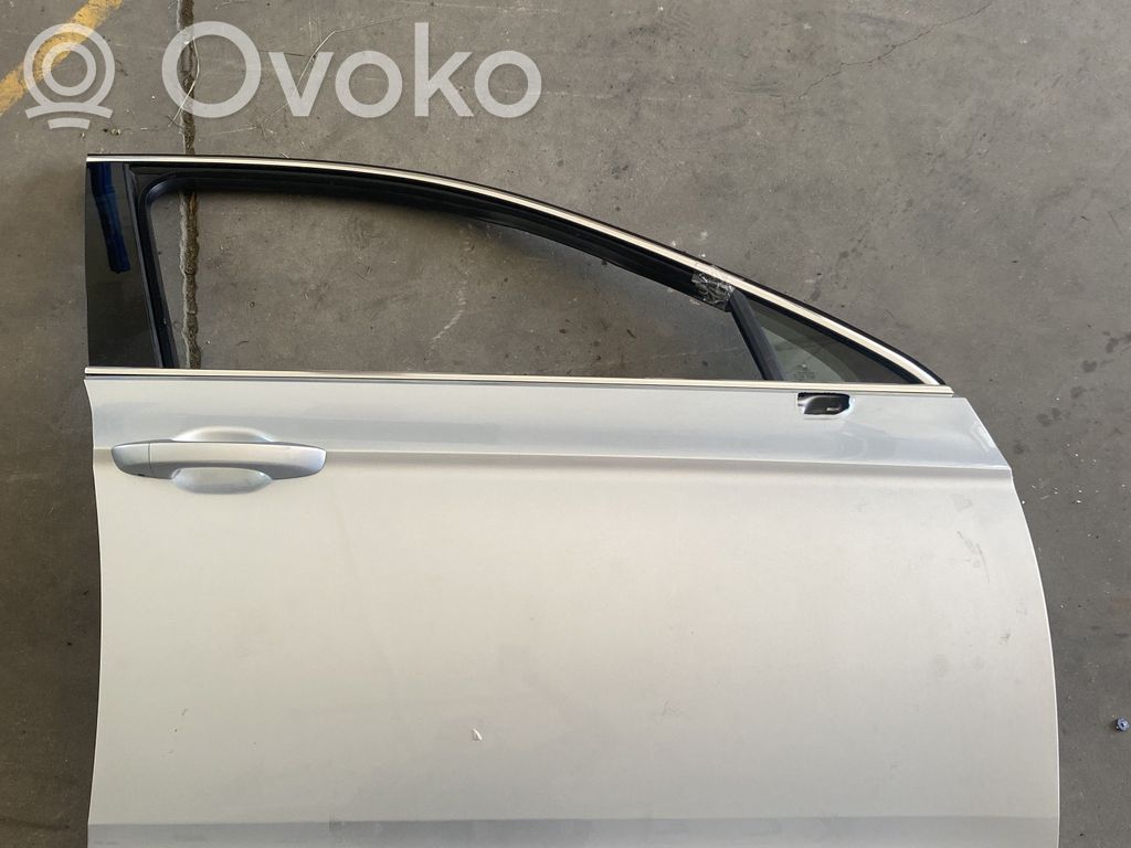 Volkswagen PASSAT B8 Puerta delantera 