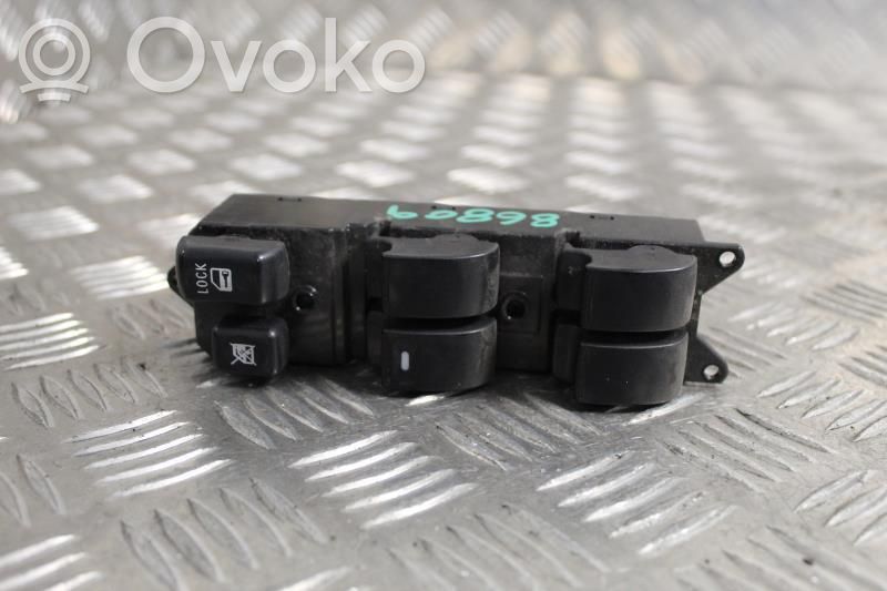 Peugeot 4007 Electric window control switch 