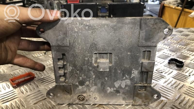 Mazda 5 Engine control unit/module 