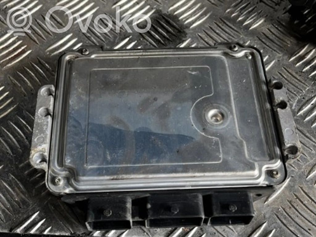 Peugeot 206 Engine control unit/module 