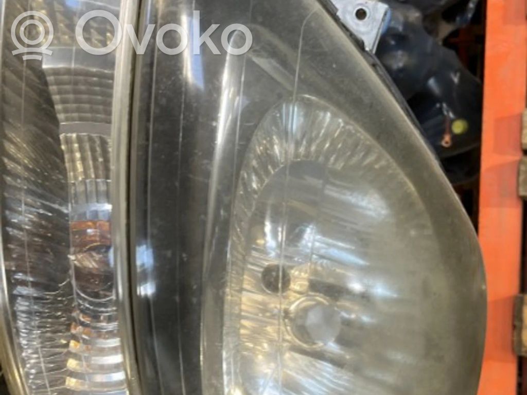 Renault Trafic II (X83) Headlight/headlamp 