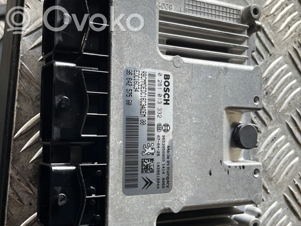 Peugeot 407 Engine control unit/module 